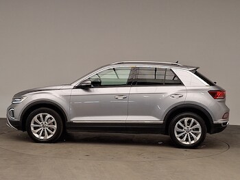 Used Volkswagen T-Roc 2023 for sale - 78147310: Photo