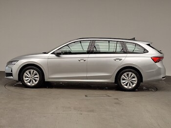 Used Skoda Octavia 2024 for sale - 77073600: Photo