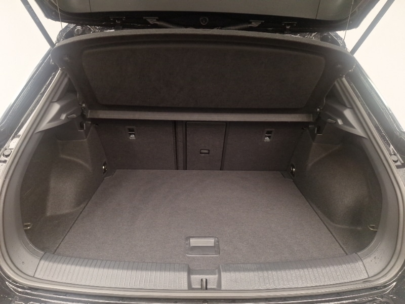 Used Volkswagen T-Roc 2025 for sale - 77119077: Photo 8