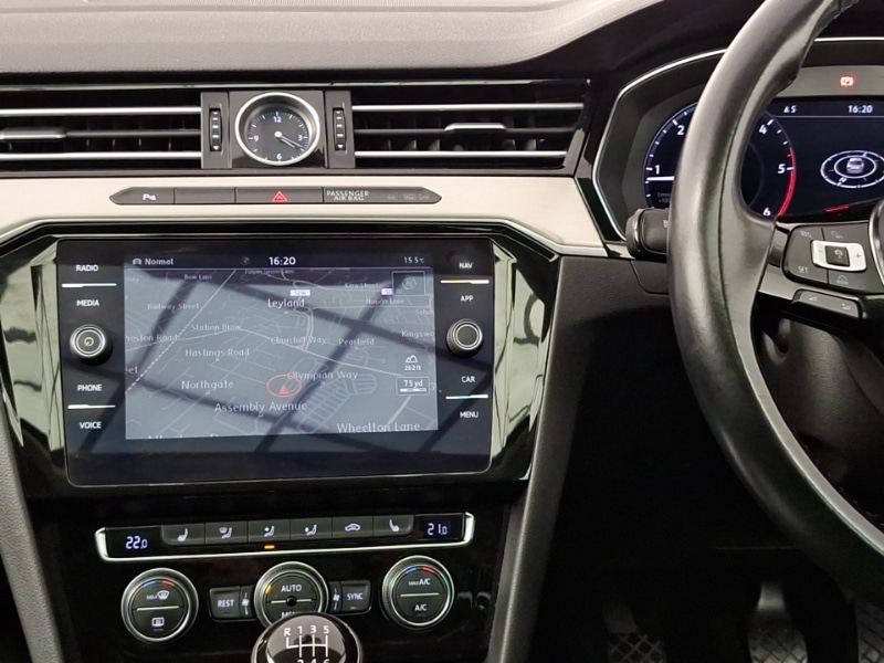 Used Volkswagen Passat 2018 for sale - 76493558: Photo 10