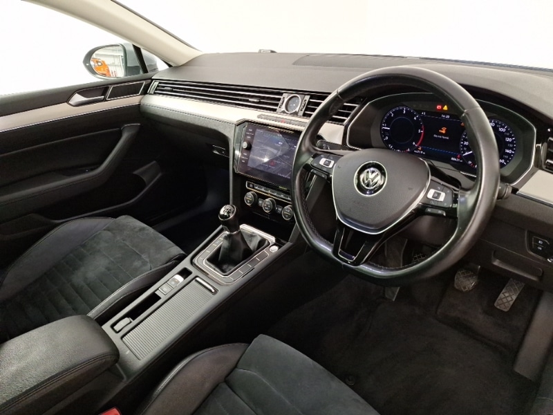 Used Volkswagen Passat 2018 for sale - 76493558: Photo 11