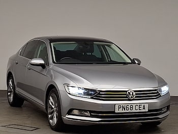Volkswagen - Passat