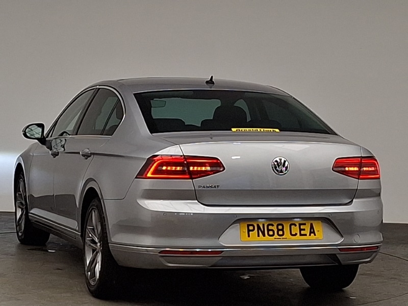 Used Volkswagen Passat 2018 for sale - 76493558: Photo 3