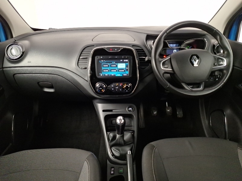 Used Renault Captur 2016 for sale - 76964050: Photo 2