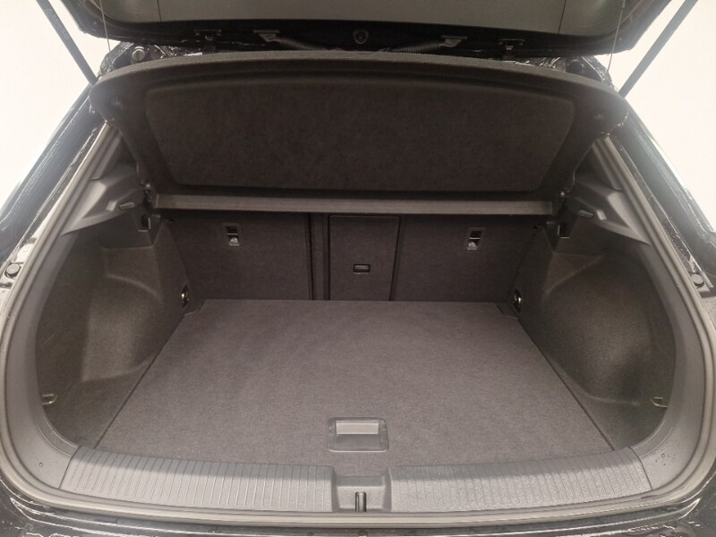 Used Volkswagen T-Roc 2025 for sale - 77183455: Photo 8