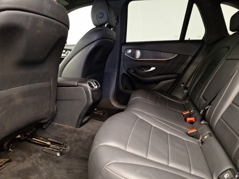 Used Mercedes-Benz GLC 2018 for sale - 77947789: Photo 6