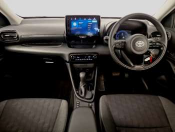 Used Toyota Yaris 2024 for sale - 74809409: Photo