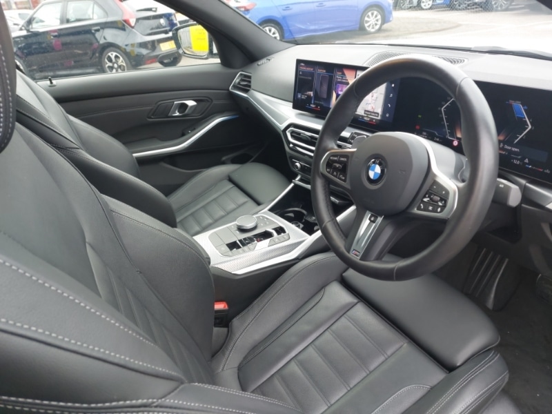 Used BMW 3 Series 2024 for sale - 77928077: Photo 18