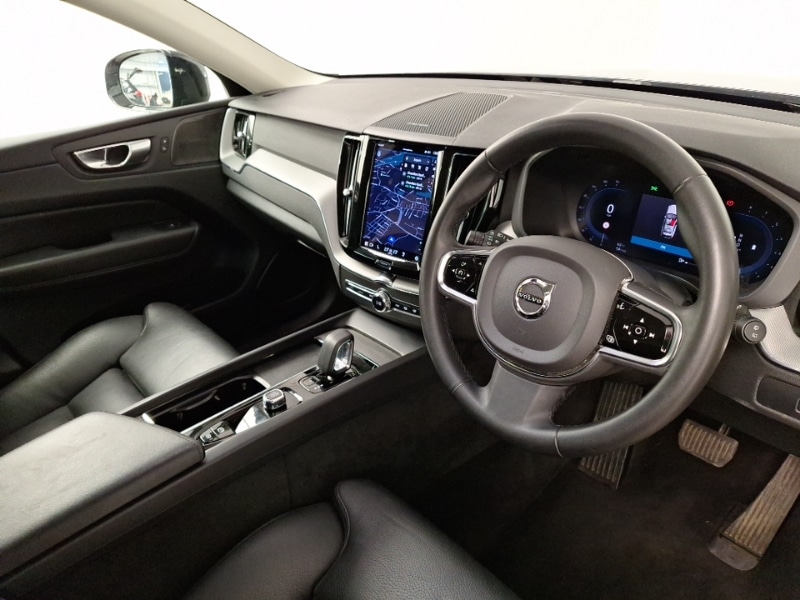 Used Volvo XC60 2023 for sale - 77325185: Photo 11