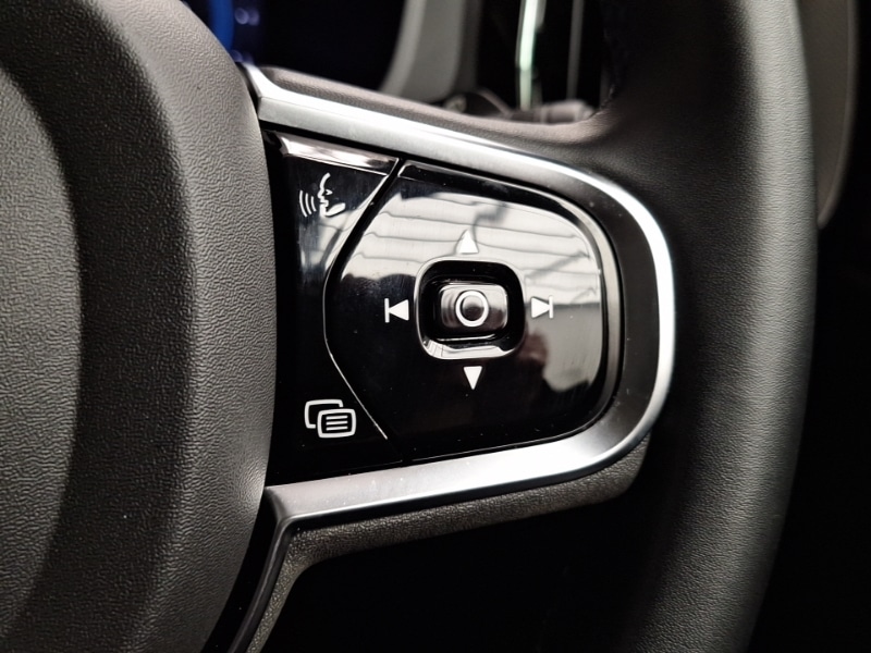 Used Volvo XC60 2023 for sale - 77439492: Photo 17