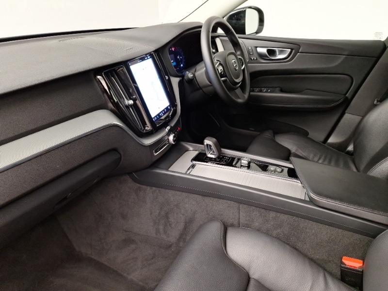 Used Volvo XC60 2023 for sale - 77439492: Photo 5