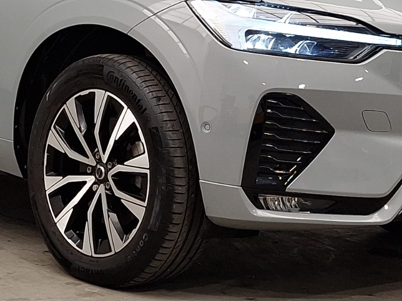 Used Volvo XC60 2023 for sale - 77439492: Photo 9