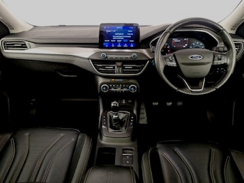 Used Ford Focus 2020 for sale - 75622232: Photo