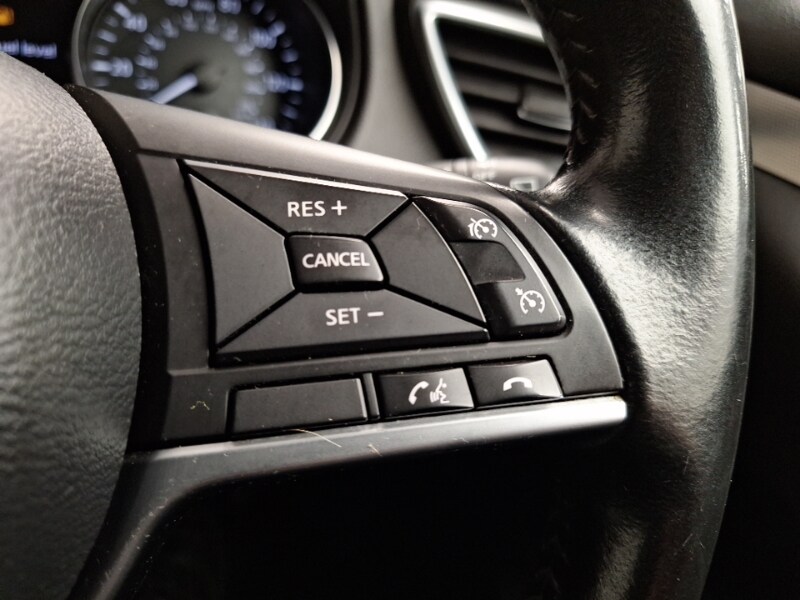 Used Nissan Qashqai 2018 for sale - 76379408: Photo 16