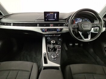 Used Audi A4 2018 for sale - 77357973: Photo