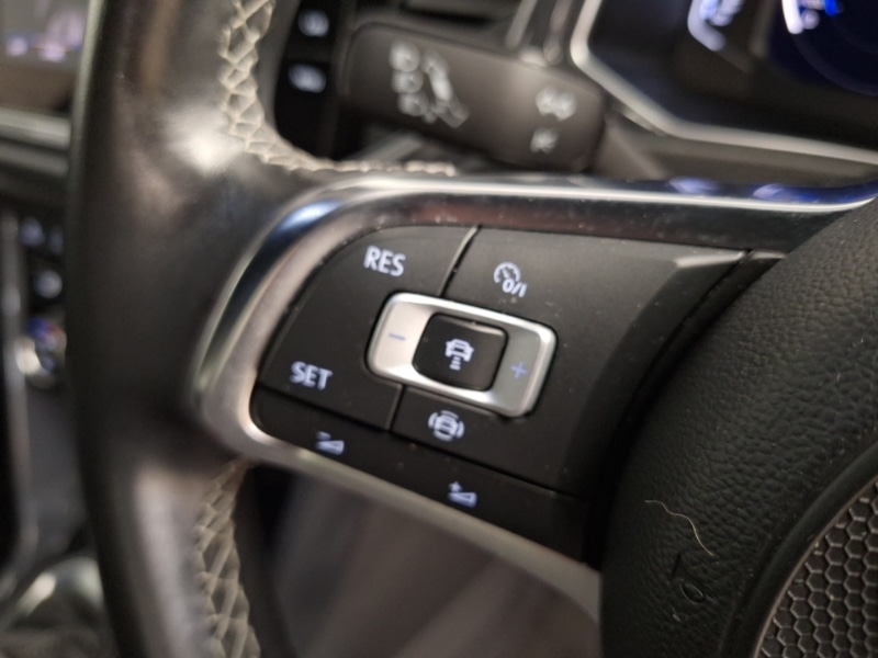 Used Volkswagen T-Roc 2019 for sale - 76414609: Photo 17