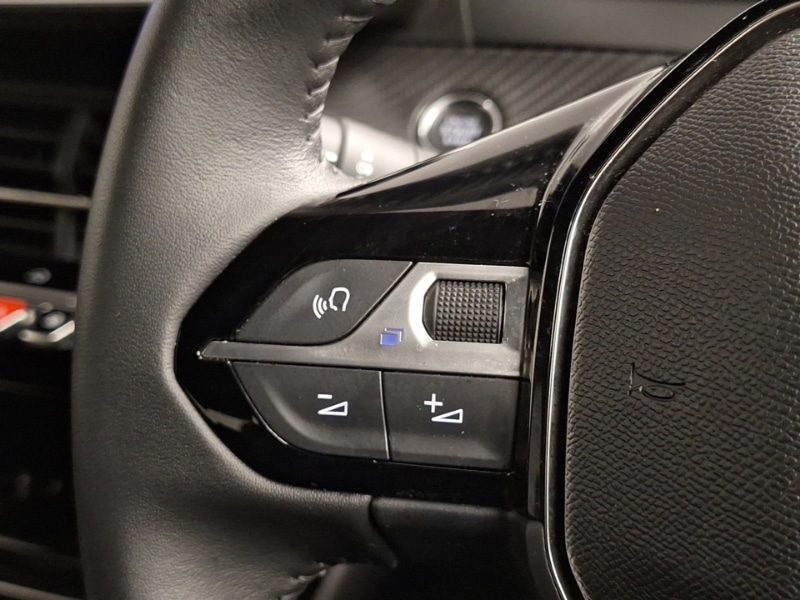 Used Peugeot 2008 2024 for sale - 77252054: Photo 15