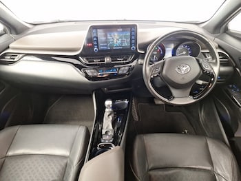 Used Toyota C-HR 2020 for sale - 79185734: Photo
