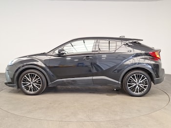 Used Toyota C-HR 2020 for sale - 79185734: Photo