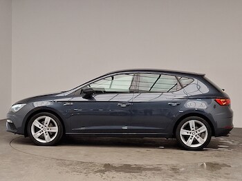 Used SEAT Leon 2019 for sale - 77596544: Photo