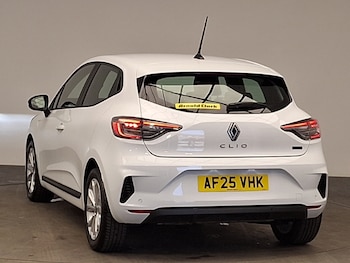 Used Renault Clio 2025 for sale - 79157311: Photo