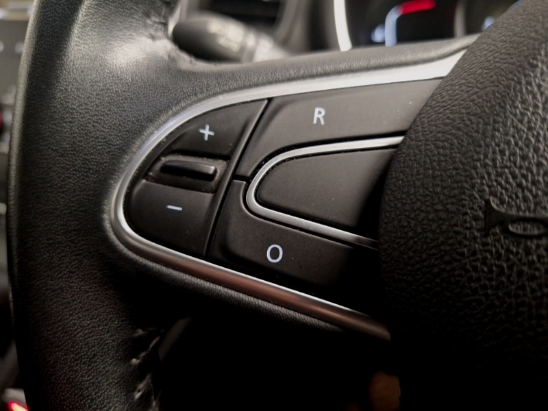 Used Renault Scenic 2017 for sale - 76602692: Photo 17