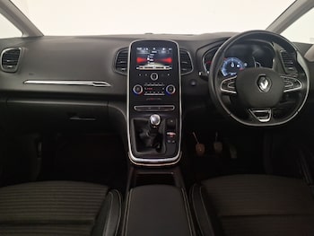 Used Renault Scenic 2017 for sale - 76602692: Photo