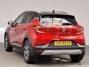 Used Renault Captur 2022 for sale - 77214125: Photo