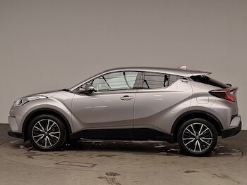 Used Toyota C-HR 2019 for sale - 78203200: Photo
