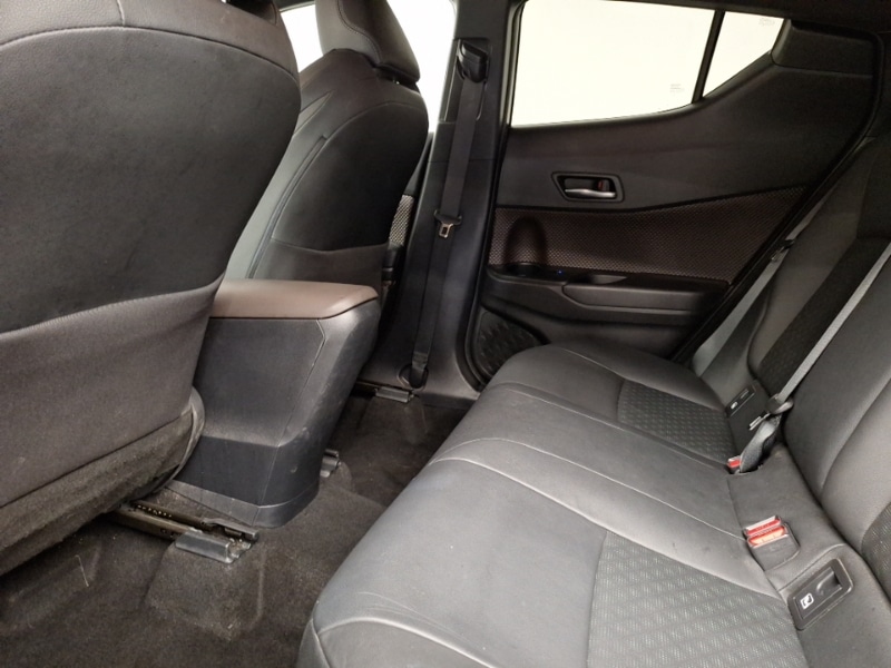 Used Toyota C-HR 2019 for sale - 78203200: Photo 6