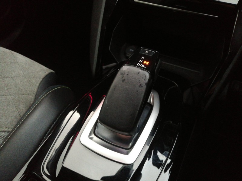 Used Peugeot 2008 2020 for sale - 77610986: Photo 17