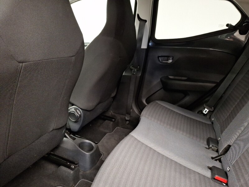 Used Toyota AYGO 2018 for sale - 77907605: Photo 6