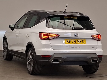 Used SEAT Arona 2024 for sale - 75640532: Photo