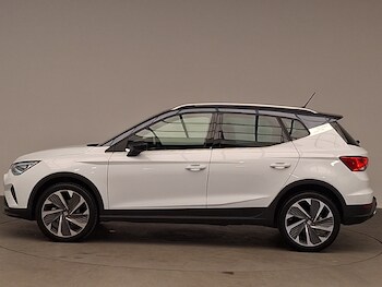 Used SEAT Arona 2024 for sale - 75640532: Photo