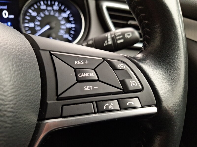 Used Nissan Qashqai 2018 for sale - 77947823: Photo 16