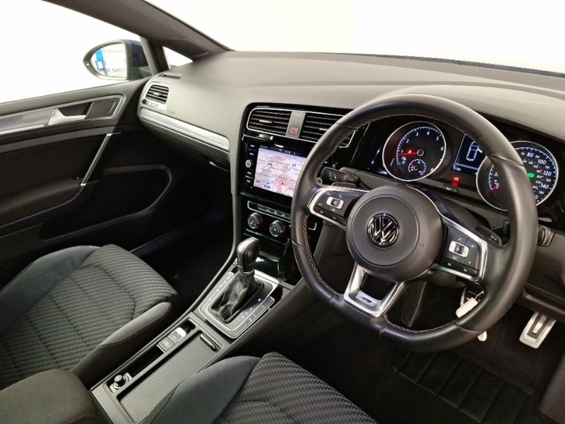 Used Volkswagen Golf 2018 for sale - 77518192: Photo 11