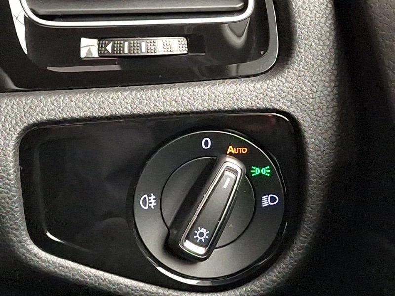 Used Volkswagen Golf 2018 for sale - 77518192: Photo 19