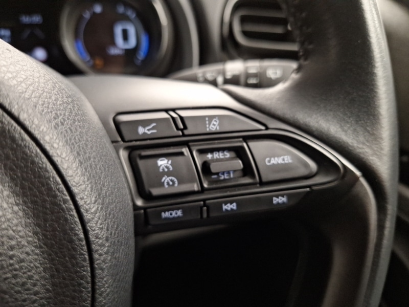 Used Toyota Yaris 2021 for sale - 76897582: Photo 18