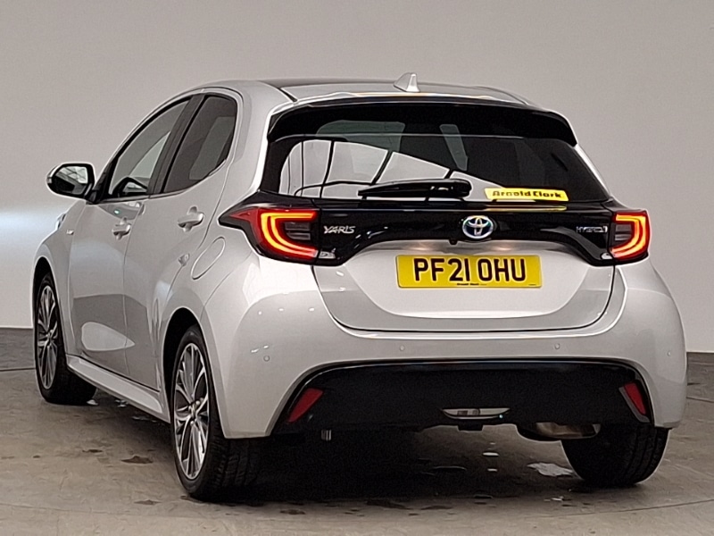 Used Toyota Yaris 2021 for sale - 76897582: Photo 3