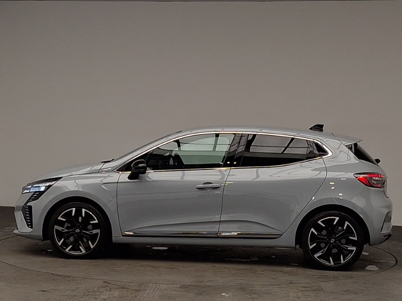 Used Renault Clio 2024 for sale - 76465179: Photo 4