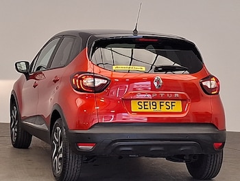 Used Renault Captur 2019 for sale - 75762821: Photo