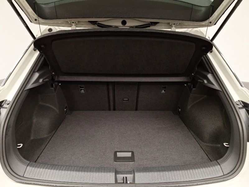 Used Volkswagen T-Roc 2025 for sale - 77114521: Photo 8