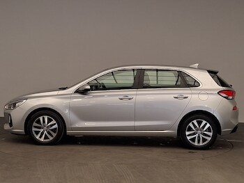 Used Hyundai i30 2017 for sale - 78591198: Photo