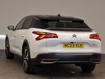 Used Citroen C5 X 2023 for sale - 78647500: Photo
