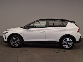 Used Hyundai BAYON 2023 for sale - 79235405: Photo
