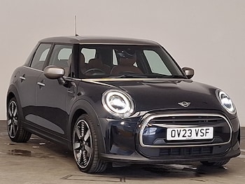 Used MINI Hatch 2023 for sale - 78670036: Photo