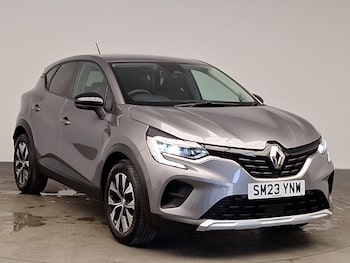 Used Renault Captur 2023 for sale - 79243110: Photo