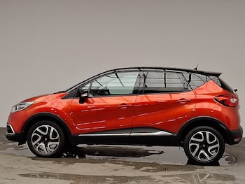 Used Renault Captur 2016 for sale - 77987821: Photo
