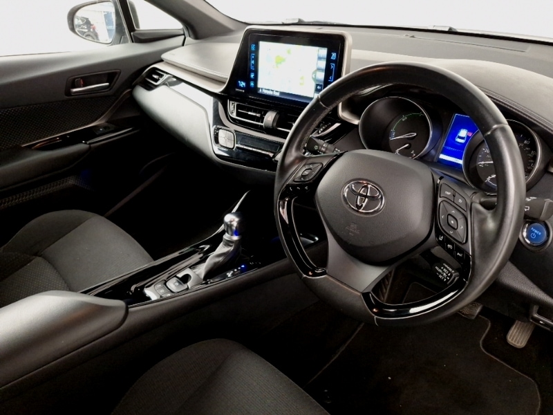 Used Toyota C-HR 2019 for sale - 76414623: Photo 11