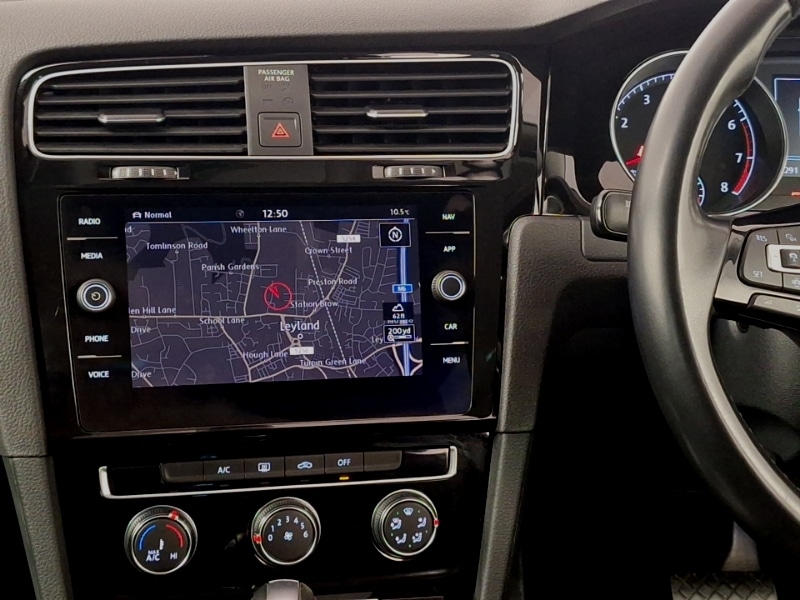 Used Volkswagen Golf 2019 for sale - 76238299: Photo 10